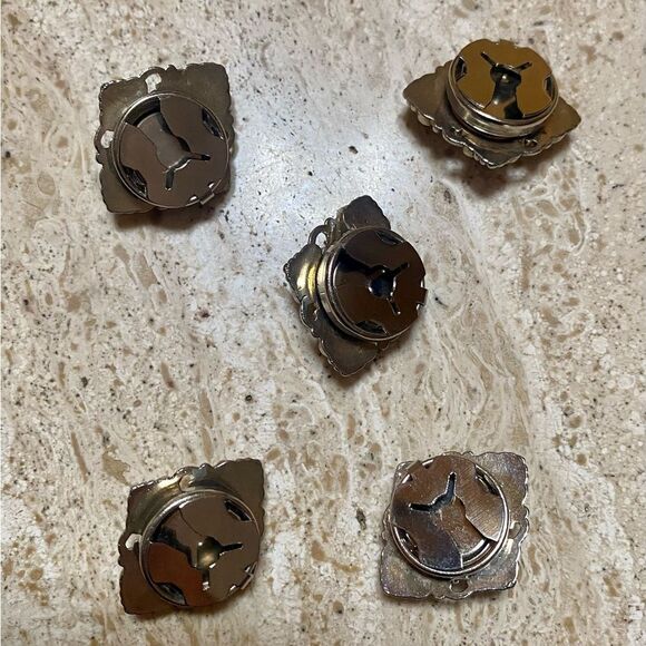 Vintage set of 5 Button Covers - Picture 2 of 2